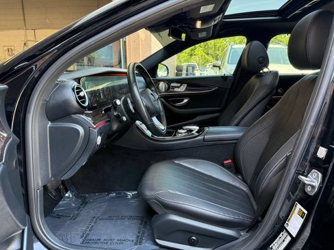 Used 2018 Mercedes-Benz E 400 4MATIC Wagon image 9