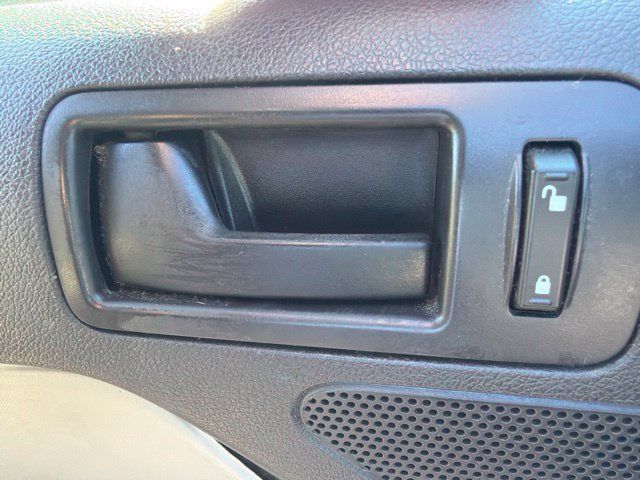 Used 2013 Ford Mustang Coupe w/ V6 Performance Pkg RWD image 15