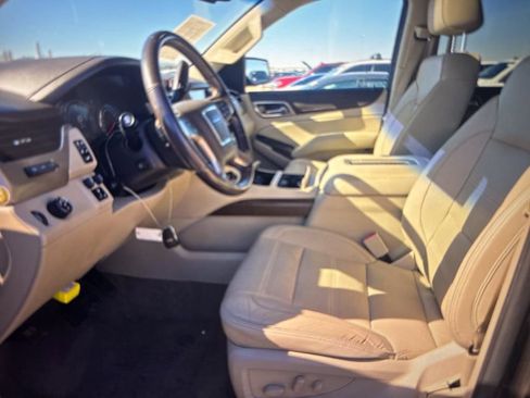 Used 2019 GMC Yukon Denali w/ Denali Ultimate Package image 11