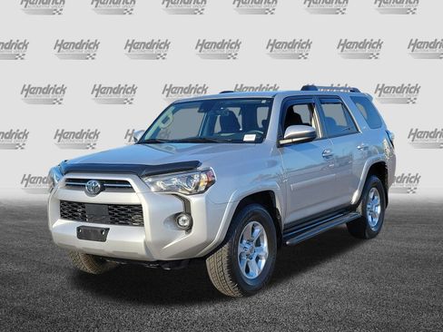 Used 2024 Toyota 4Runner SR5 RWD image 3