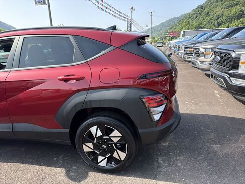 Used 2025 Hyundai Kona SEL AWD/4WD image 7