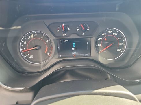 Used 2018 Chevrolet Camaro LT w/ RS Package image 19