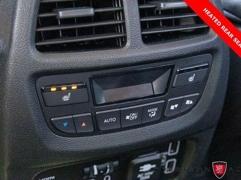 Used 2022 Honda Pilot Elite image 14