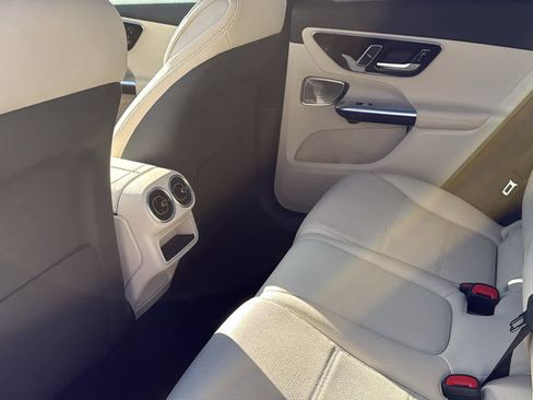 Certified 2026 Mercedes-Benz GLC 300 4MATIC image 30