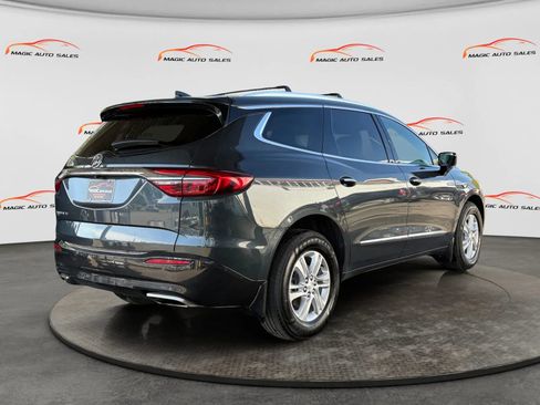 Used 2021 Buick Enclave Essence w/ Sound and Sites Package image 10