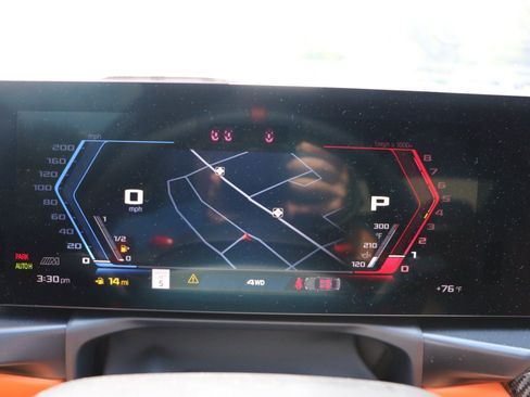 Used 2026 BMW M3 Competition AWD/4WD image 36