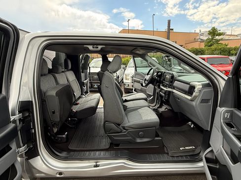 Used 2021 Ford F150 XLT AWD/4WD image 18