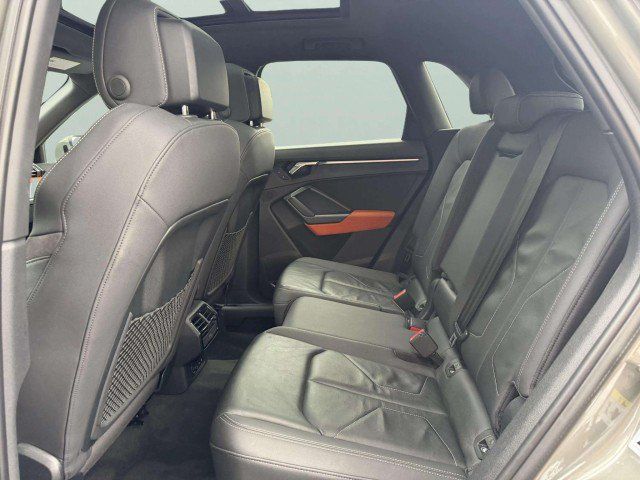 Used 2019 Audi Q3 2.0T Premium Plus w/ Premium Plus Package AWD/4WD image 21