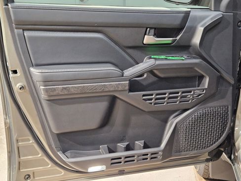 New 2026 Toyota Tacoma Limited AWD/4WD image 11