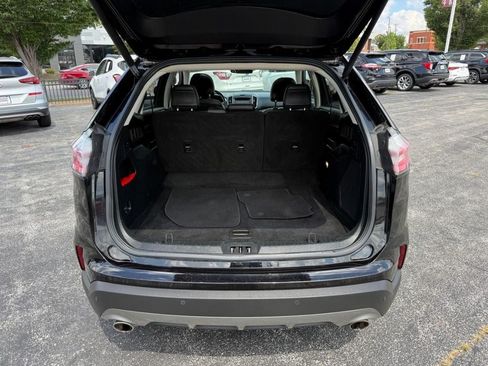 Used 2019 Ford Edge Titanium w/ Equipment Group 301A FWD image 6