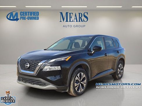 Used 2023 Nissan Rogue SV image 1