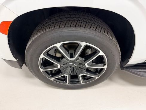 Certified 2021 Chevrolet Tahoe RST w/ Luxury Package image 21