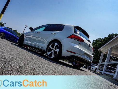 Used 2018 Volkswagen GTI S FWD image 4