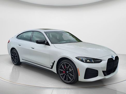 New 2026 BMW i4 M60 w/ Premium Package image 7