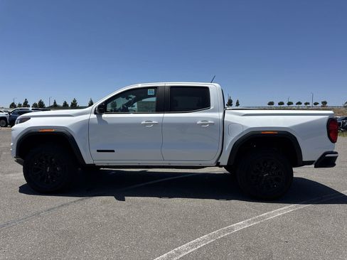 New 2026 GMC Canyon Elevation w/ LPO, Black Badging Package RWD image 5