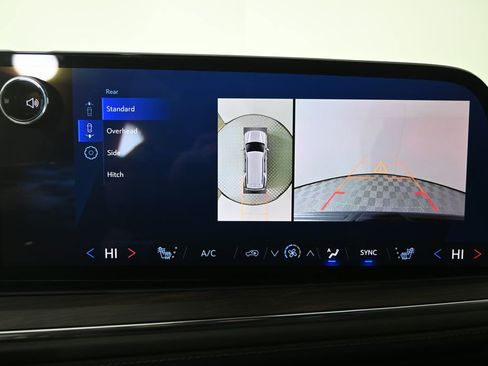 Used 2025 Chevrolet Tahoe LT w/ Comfort Package image 30