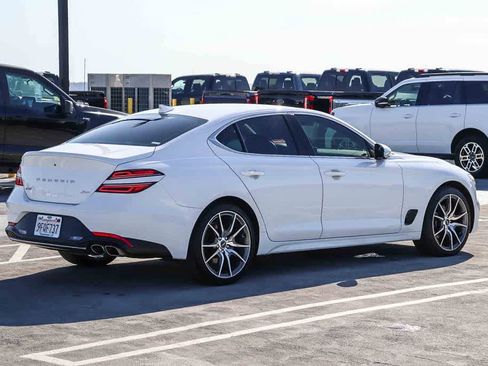 Used 2023 Genesis G70 2.0T AWD/4WD image 4