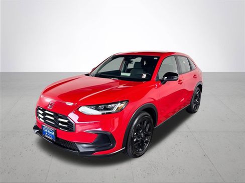 Certified 2025 Honda HR-V Sport image 2