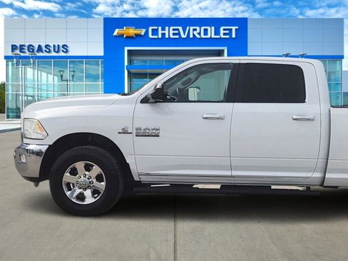 Used 2015 RAM 2500 Lone Star image 3