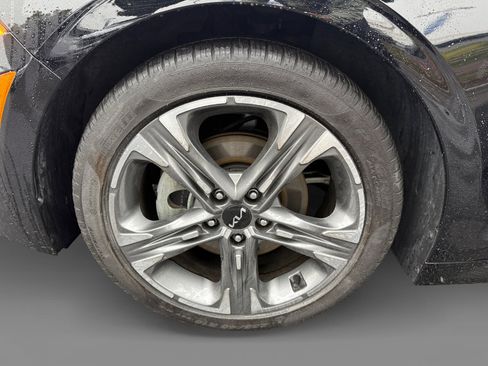 Used 2022 Kia K5 EX image 9