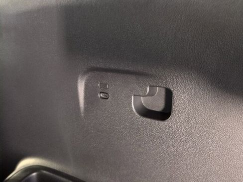 New 2026 Chevrolet Traverse LT image 32