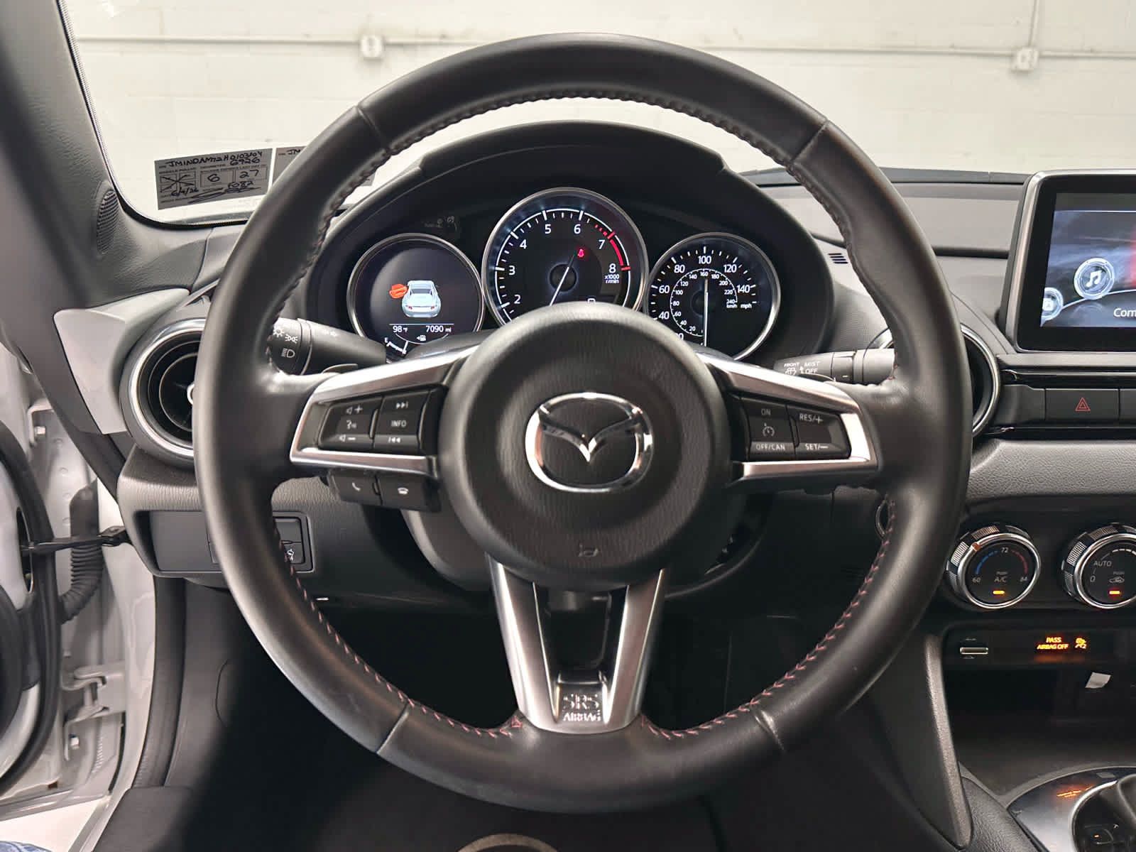 Used 2017 MAZDA MX-5 Miata RF Grand Touring RWD image 24