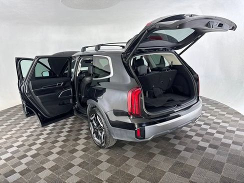 Certified 2025 Kia Telluride S AWD/4WD image 18