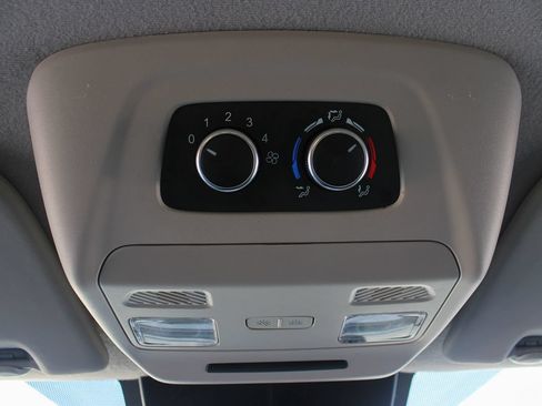 Used 2023 Ford Transit 350 XLT RWD image 36
