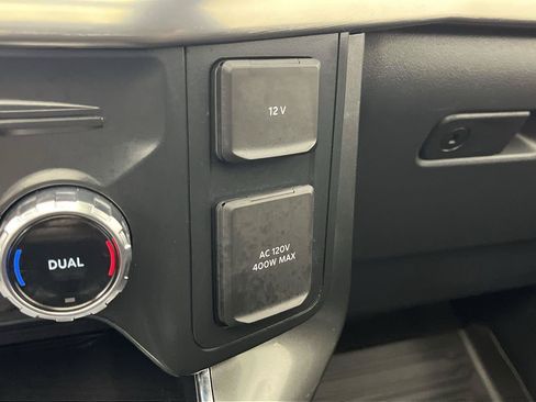 Certified 2022 Ford F150 Lariat w/ Equipment Group 502A High AWD/4WD image 26