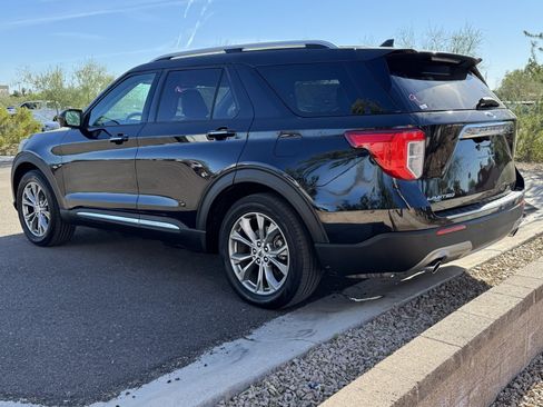 Used 2022 Ford Explorer Limited image 5