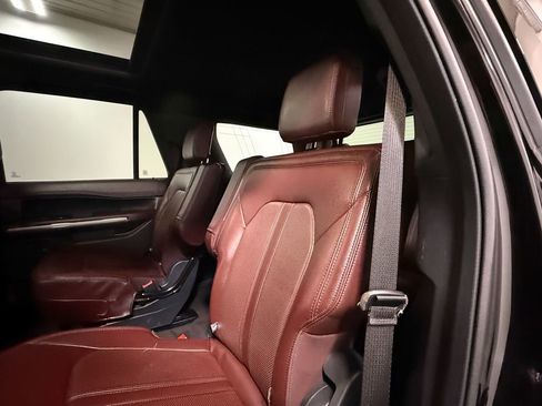 Used 2023 Ford Expedition Limited image 48