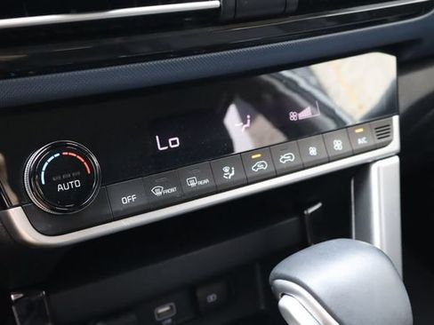Used 2023 Kia Seltos S FWD image 23