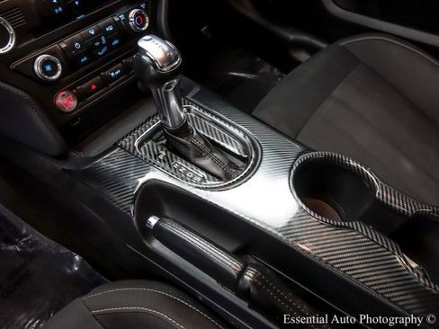Used 2018 Ford Mustang GT w/ Black Accent Package RWD image 20