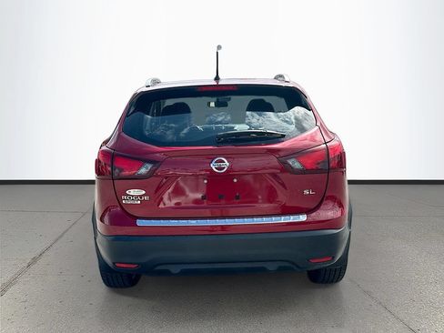 Used 2018 Nissan Rogue Sport SL w/ SL Premium Package FWD image 6