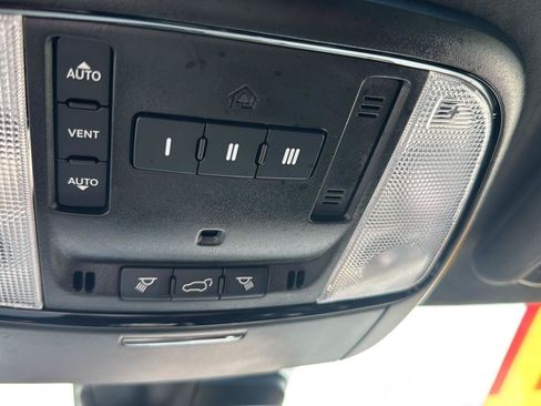 Used 2024 Dodge Durango R/T AWD/4WD image 34