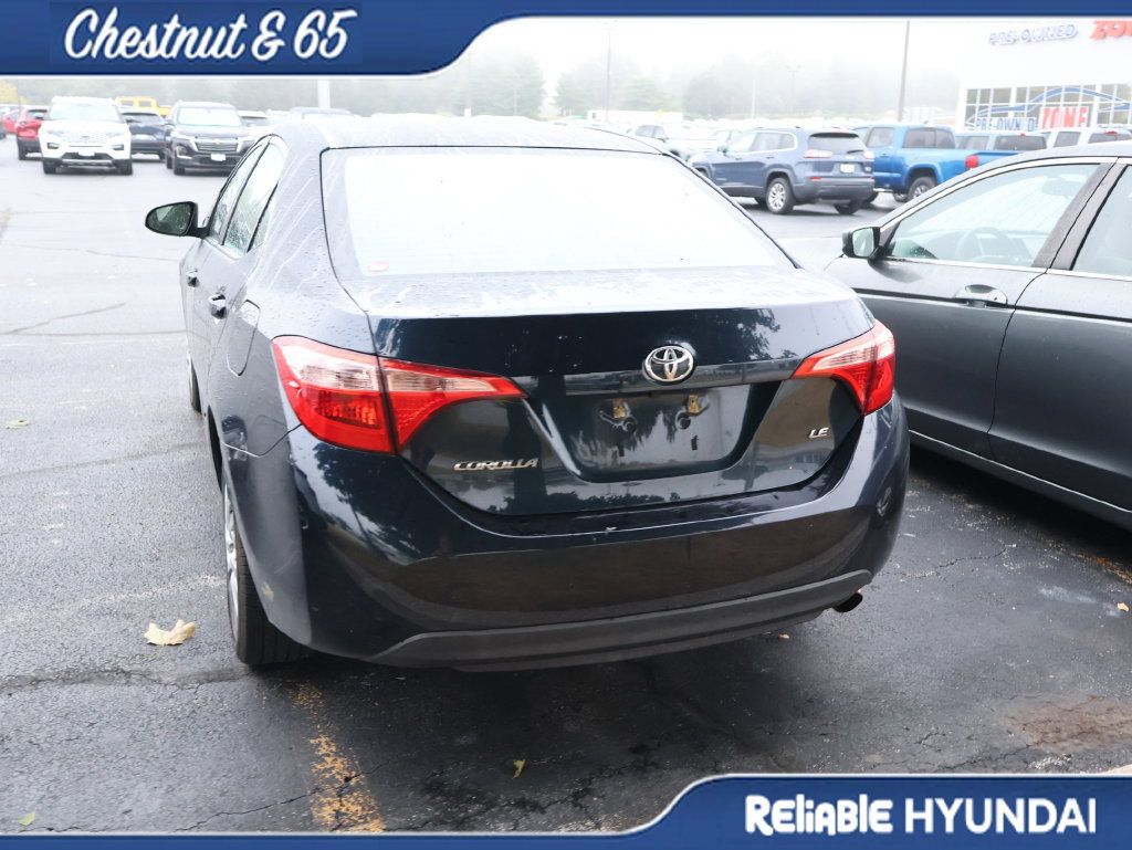 Used 2019 Toyota Corolla LE FWD image 16