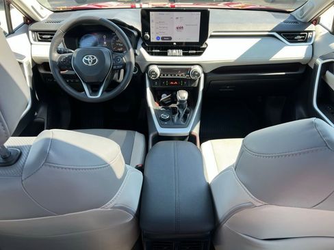 Used 2025 Toyota RAV4 Limited w/ Advanced Technology Package AWD/4WD image 25