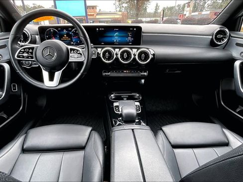 Used 2020 Mercedes-Benz A 220 4MATIC image 15