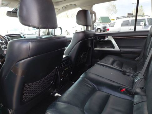 Used 2013 Toyota Land Cruiser AWD/4WD image 23