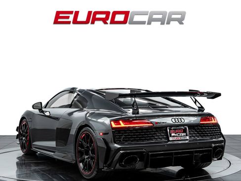Used 2023 Audi R8 V10 GT RWD image 3