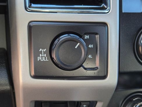 Used 2021 Ford F350 Lariat image 21