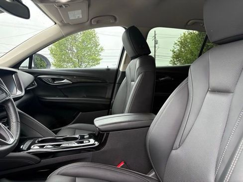 Certified 2023 Buick Envision Essence AWD/4WD image 27