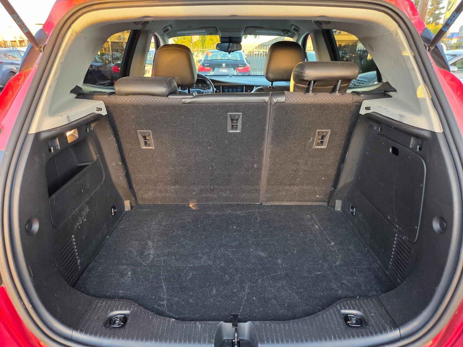 Used 2020 Buick Encore Preferred FWD image 11