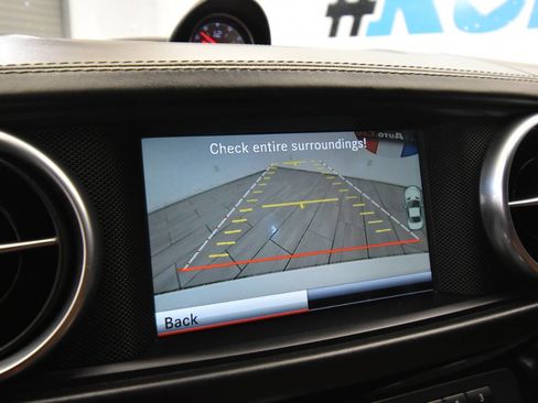 Used 2015 Mercedes-Benz SL 400 image 22