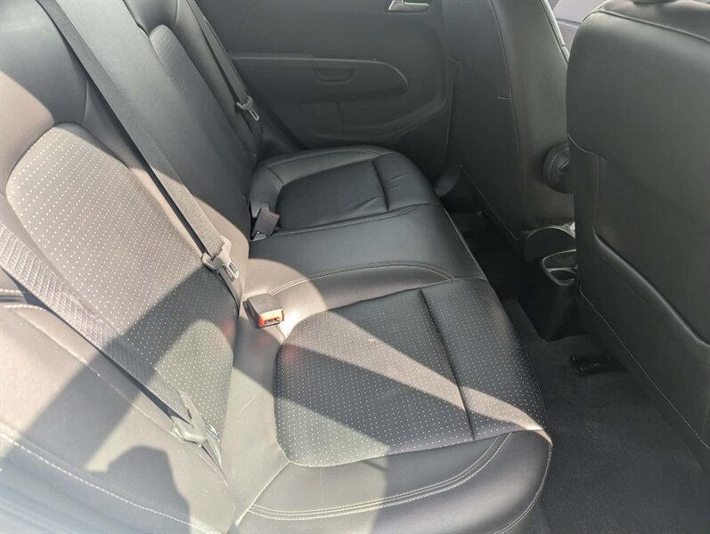 Used 2019 Chevrolet Sonic Premier FWD image 13