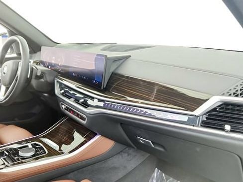 Used 2024 BMW X5 sDrive40i w/ Premium Package RWD image 36