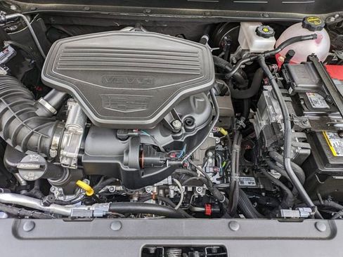 New 2025 Cadillac XT6 Premium Luxury AWD/4WD image 27