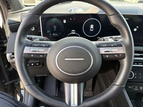 Used 2025 Hyundai Santa Cruz Limited image 16