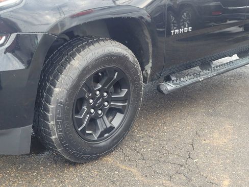 Used 2019 Chevrolet Tahoe LS AWD/4WD image 32