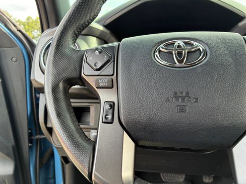 Used 2018 Toyota Tacoma TRD Pro AWD/4WD image 22